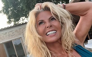 "C’est quoi cette poitrine ?", Caroline Margeridon impressionne et subit une vague de vilains commentaires