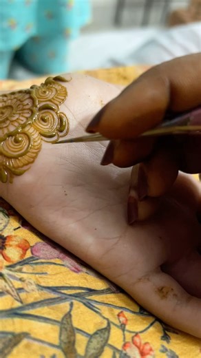 Time-lapse #mehedibyjahan #mehndi #mehndidesign #mehndiart #henna #hennaart #hennaartist | Mehedi By Jahan