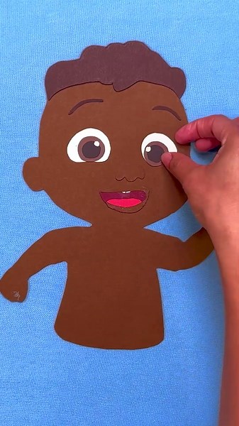 Hacemos a Cody de papel: FÁCIL 🦖 #CaricaturasParaNiños #cocomelon #Cody