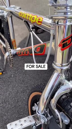 1995 Dyno Compe in All chrome with chrome accessories! Sitting on the coveted GT Fan mags (94-97) it's available ! Just hit our dm for pricing and availability ! #GTPerformer #CustomBMX #RetroRide #90s