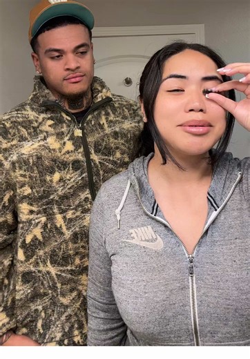 Umm excuse me 🤨 | lashes