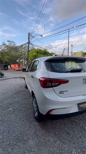 Fiat Argo 1.0 - Ano 2022/2023 - Completo de Fábrica - Apenas 56.700 Km Rodados - 4 Pneus Novos
