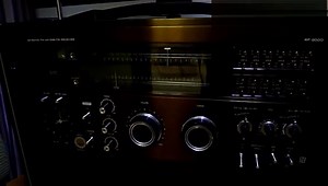 感受世界模拟收音机的巅峰之作Panasonic RF-8000
