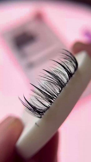 Manga lashes are growing quickly in popularity! ✨ How do you feel about this unique lash trend? Comment below for our free full length tutorial on how to create an anime set on a client 🤍 . . . . . . #animelashes #mangalashes #lashchunks #lashspikes #texturedlashes #wispylashes #softlashes #lashartistry #uniquelashes #dramaticlashes #lashdrama #lashsalon #makeupartist #striplashes #striplashlook #striplashextensions #lashmappingtips #lashstylist #lashstyles #lashdesigner #tdancelashes | Tdance 