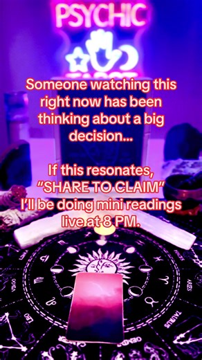 Mini Psychic Reading: Guidance for Your Big Decision