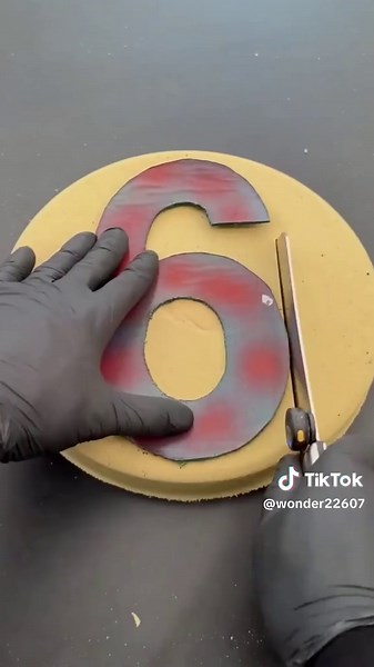 Kinetic sand cutting satisfying amazing#unfreezemyaccount #cuttingsend #foryourpage #sendsounds #cuttingsend