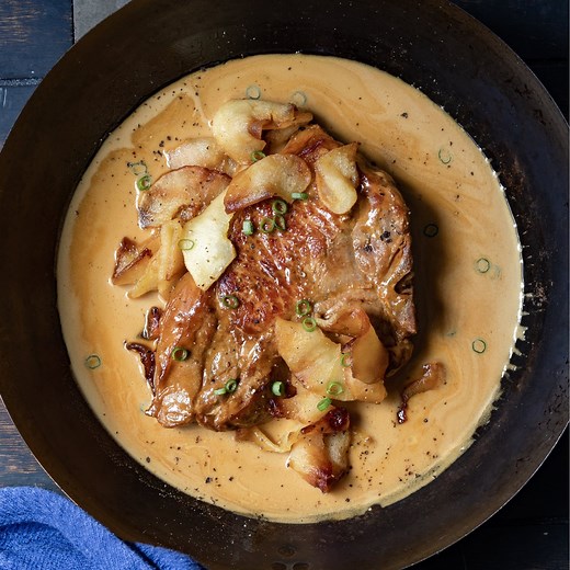 NORMANDY PORK CHOPS — French Cooking Academy