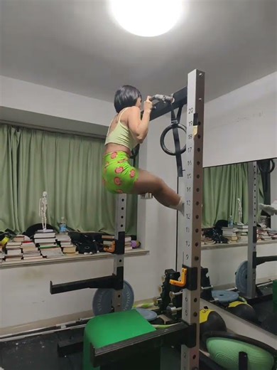 10 Minute Full Body Pull-up Workout Challenge