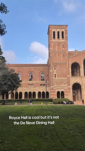 What's your go-to dining spot on campus? 🍽️