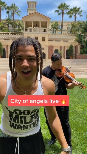City of angels live with @24kgoldn 🎻🎤🔥 #24kgoldn #rap #cityofangels #musiclives