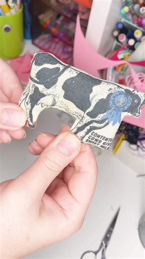 Catnip filled cat toy 🐄#cattoy #diycattoys #handmadecattoy