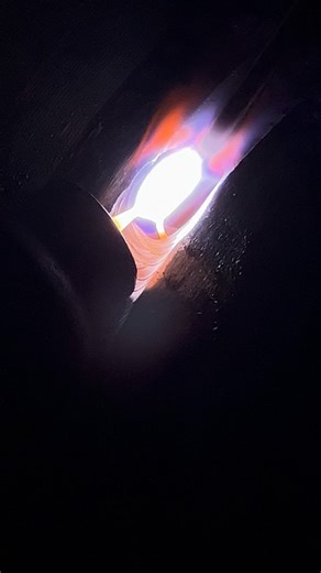 🔥 Fill pass dialed in and running smooth. This one’s a gas tungsten arc weld (TIG) shot on a fill pass — clean, controlled, and consistent. Big thanks to @WeldTube for being one of those go-to resources that keeps welders sharp. If you like what you see here, check out their page for more technique breakdowns and pro insights that help you level up every bead. 👊 #welding #welder #weld #weldporn #weldlife #lincolnelectric #fabrication #weldinglife #weldtube | David Ciriza