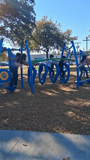 Laura Flores on Reels