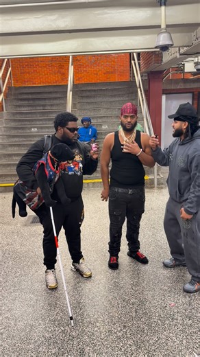 WE GOING CRAZY YO 🤣🤣🤣🤣 . . . . . . NO ONE GOT HURT WE ALL ARE PAID ACTORS #giddyleftytv #trending #explore #comedy #funny #humor #hilarious #fun #wow #reels #viral #waterballoon #prank #pranks #prankster #newyork | Giddy Lefty