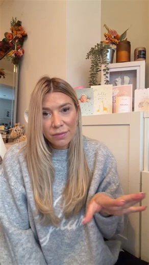 Scarlett Hannah B on Instagram: "My birth story part 2 👶🏽💞🥹 I feel like I was a tad dramatic when I said if this was my first birth I wouldn’t do it again… however the feeling just came from after George’s birth I was like I could do that again right now…. With Mylas birth I don’t think I could do that again as empowering and incredible as it was, the loss of control and panic I felt because of the IFE was INTENSE & quite scary!!! Gas & air would have taken the edge off tbh 🫠🤣 But I’d do i