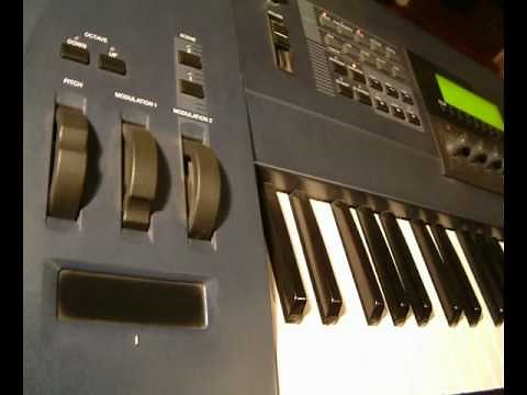 YAMAHA EX-7 Sound Demo