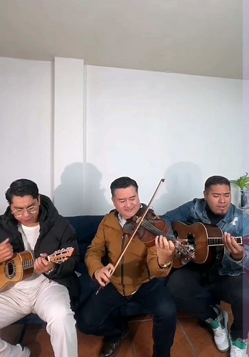 Oro Hidalguense: Música que Une a México