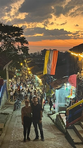 ☀️🌿 Medellín is basically a productivity cheat code Mar 20 – Apr 17, 2026 Some places make remote work feel like survival mode. Medellín makes it feel like you’ve finally figured it out. 🌤️ The kind of weather that keeps your mood stable ☕ Cafés everywhere (and yes, you’ll find “your” spot) 💻 Workdays with structure community baked in 🏞️ Mountains and viewpoints for when you need a reset 🌙 Nights that can be chill… or go full salsa… your call This chapter is for you if you want: ✔️ deep wor