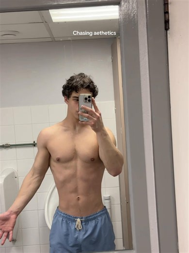 Chasing Aesthetics: Kids with Abs at the Gym