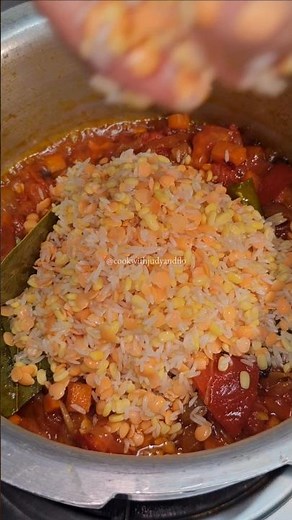 Khichdi Recipe | Comforting One-Pot Indian Meal #shorts #khichdi #cookwithjudyandflo