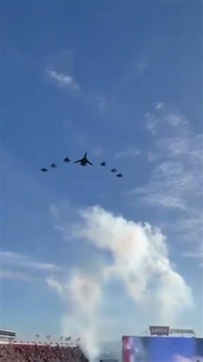 The Super Bowl Jet Fly Over.#love #sports #fyp #love #nfl