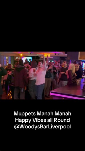 Muppets - Manah Manah Crowd Participating on Karaoke at @Woodys Bar Liverpool with DJ John #muppets #muppetstheme #karaoke #liverpool #woodysbar