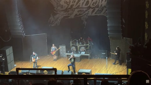 Shadows Fall Played Their New Song "In The Grey" Live for the First Time This Past Weekend