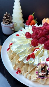 Tort Pavlova absolut senzational plin de culori si arome, perfect pentru orice ocazie👌🍰🍓🍓#pavlova #tort #viral #pastry | Ionela's Kitchen