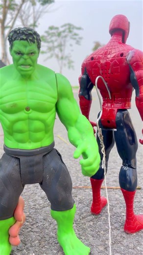 Spider Man Hits Prank Hulk with fishing hook😱Hulk Runs Away | Mahu Spidey #hulk #mahu