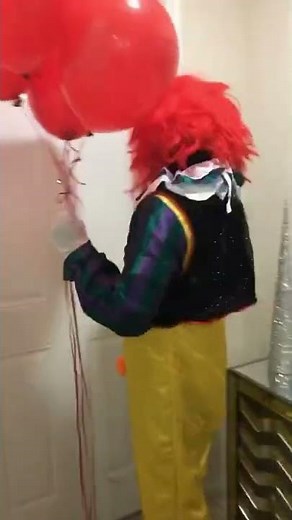 Killer clown prank on kids 🤣🤣🤣 #shorts