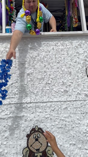 Mardi Gras wasn’t the same yall really wasn’t throwing good stuff and had favorites in metarie hmmm ifyk #mardigras #fyp #bourbonstreet | Adrienne Lewis