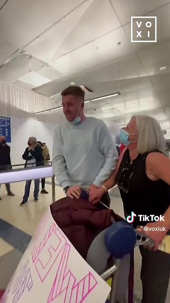 Heartwarming Airport Reunion Surprise