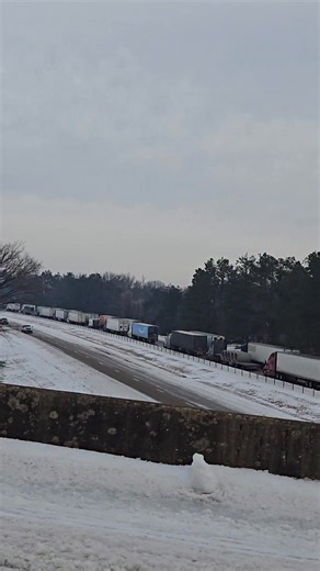 Do Not get on 78 this the bridge off Hernando rd they backed up for miles ‼️‼️‼️ | Ebony Scales Jr.