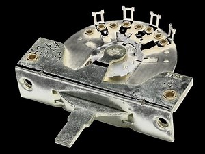 Fender genuine fender parts 3-way switch for telecaster manufacturing defect.