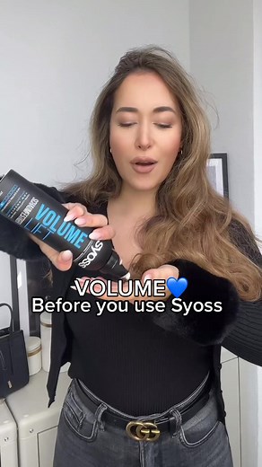 Voluminous hair? Yes! With Syoss Volume Mousse 💙 #hairvolumetips #hairvolume #hairtok #moussehack #syoss #volume