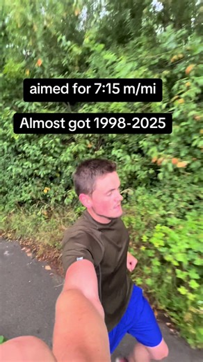 Yes I stole the joke, but at least I choice the song??? #runtok #runningmeme