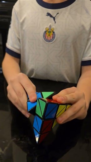 How to solve pyraminx edges