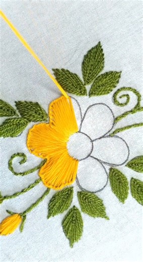 Very Simple Hand Embroidery Flower Design | Stitching Garden