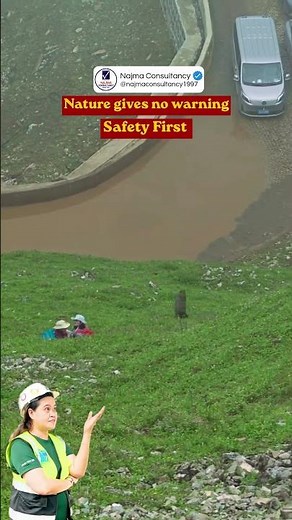Nature Gives No Warning – Lucky Escape from a Rockslide! 🪨⚠️