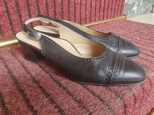 Mocassins à talons bas bleu marine des années 60 à bride arrière escarpins 37 1/2 True Original vintage Made in Italy par Moda Verde - Etsy France