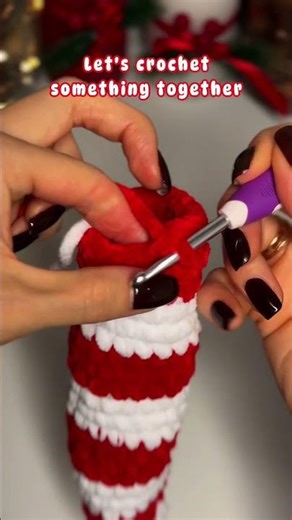 Quick Christmas Crochet Pattern: Candy Cane Plushie ✨