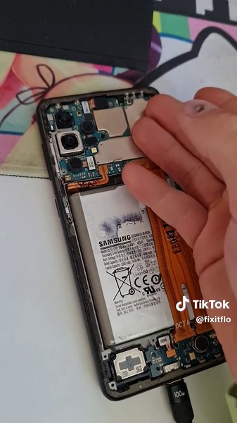 Fixing Broken Phones and Refurbishing Samsung Galaxy | Repair Tech Video