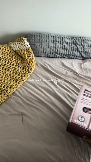 Unboxing the Shark Flex Fusion: My Grateful Review