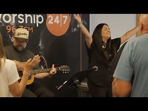 Worship Moments: Hope Darst - "The Mighty Name of Jesus" (Acoustic) Live
