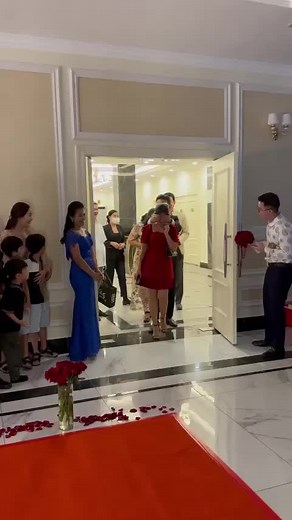 Surprise Marriage Proposal with Romantic Decorations