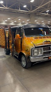 Shaggin’ Wagon 1977 Dodge Tradesman 200 Van #sickcarsandtrucks #vans #vanning | SICK Cars and Trucks