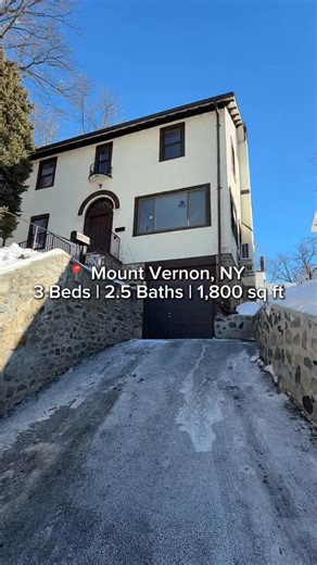 Jamela W. on Instagram: "✨ Well-maintained single-family Colonial ✨ 3 bedrooms, 2.5 baths, and a bright layout with classic charm and modern updates. Living room with fireplace, formal dining room, and an updated kitchen with stainless steel appliances. Finished attic for bonus space, home office, or extra living area. Private backyard, patio, attached 1-car garage, and driveway. Conveniently located near schools, shopping, public transportation, and easy access into NYC. 📍 FOR SALE 📍 19 Darwo