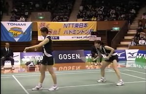 早いバドミントンスマッシュの打ち方フォームと練習強化方法 | バドミントン情報集結！バドミントンをもっと好きになる「THE BAD」