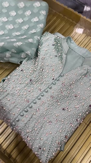 Body style Frok by Din collection #CapCut #viralvideo #foryou #unfrezzmyaccount #foryoupage