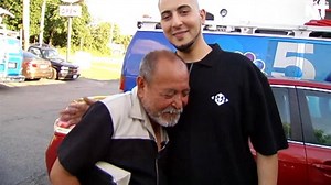 This homeless man reconnected with his children after 20 years because of a kind friend and a Facebook post | NowThis